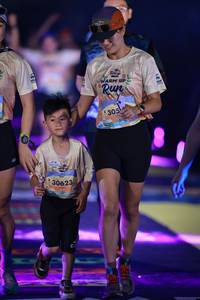 BIB: 
                            <button type="button" onclick="openModal(25218498)" class="btn btn-primary btn-sm float-right btn-popup" data-toggle="modal" data-target=".modal-high-quality">
                        <i class="fas fa-shopping-cart"></i> Add to Cart
                    </button>
                                            <button type="button" onclick="isThisMe(25218498, true)" class="btn btn-success btn-sm float-right btn-popup btn-isme hidden" data-toggle="tooltip" data-placement="bottom" title="นี่คือรูปของคุณใช่ไหม คลิกที่นี่เพื่อเอาเข้าอัลบั้ม">
                        <i class="fas fa-plus"></i> Add to album
                    </button>
                    <button type="button" onclick="isThisMe(25218498, false)" class="btn btn-warning btn-sm float-right btn-popup btn-isnotme hidden">
                        <i class="fas fa-ban"></i> Remove from album
                    </button>